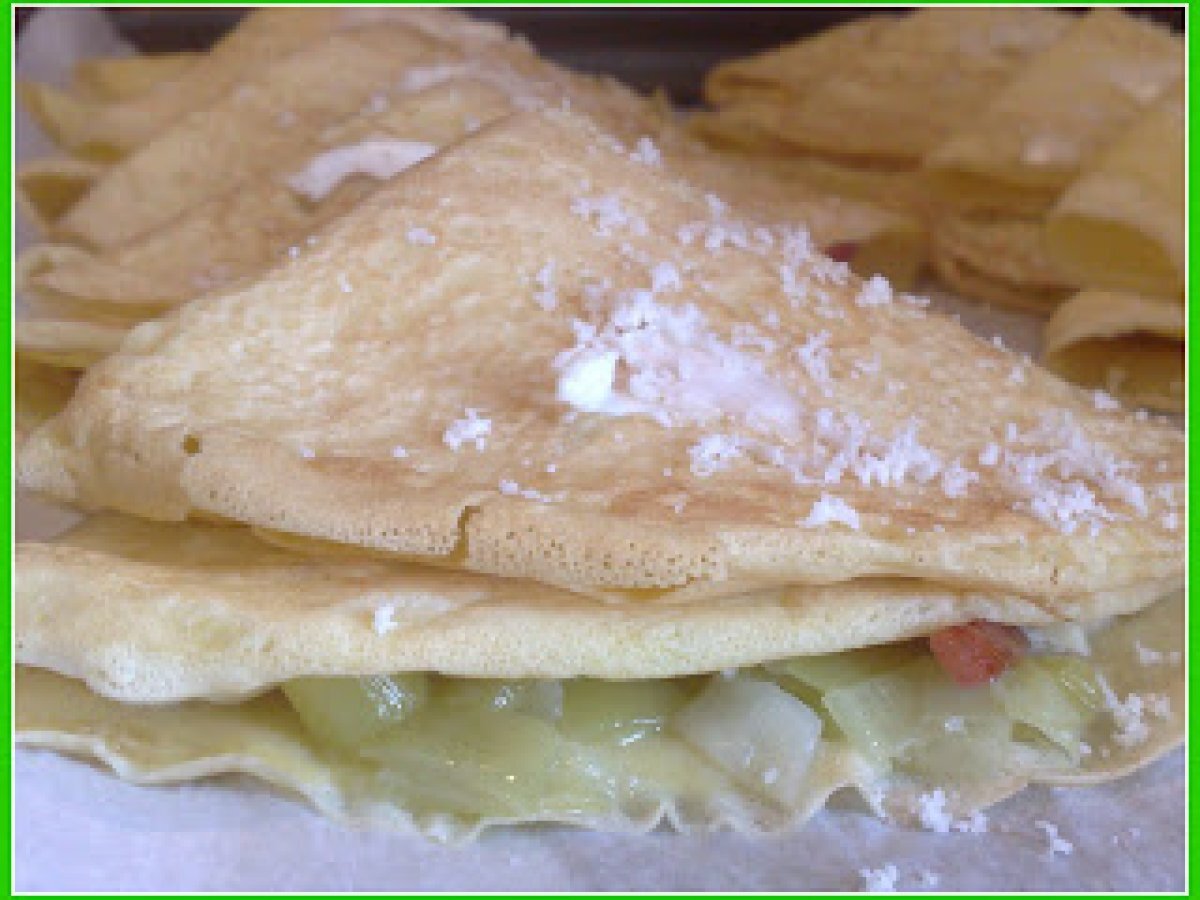 CRESPELLE CON PORRI, BRIE E SPECK, foto 3