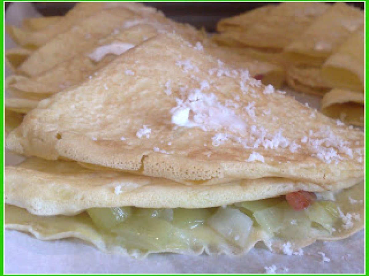 CRESPELLE CON PORRI, BRIE E SPECK - foto 3