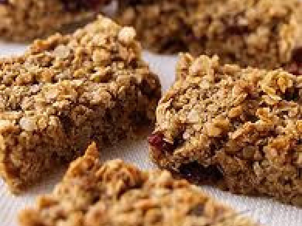 Croccante d'avena e frutta secca