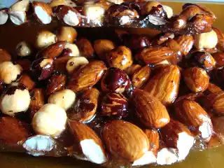 Croccante di mandorle e nocciole