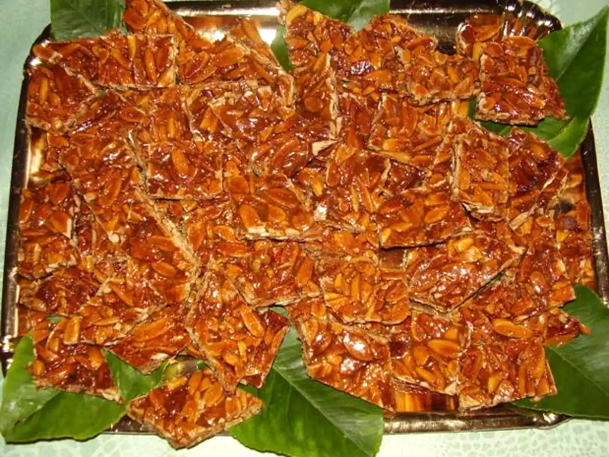 Croccante di Mandorle sardo (Su Gattou de Mendula)