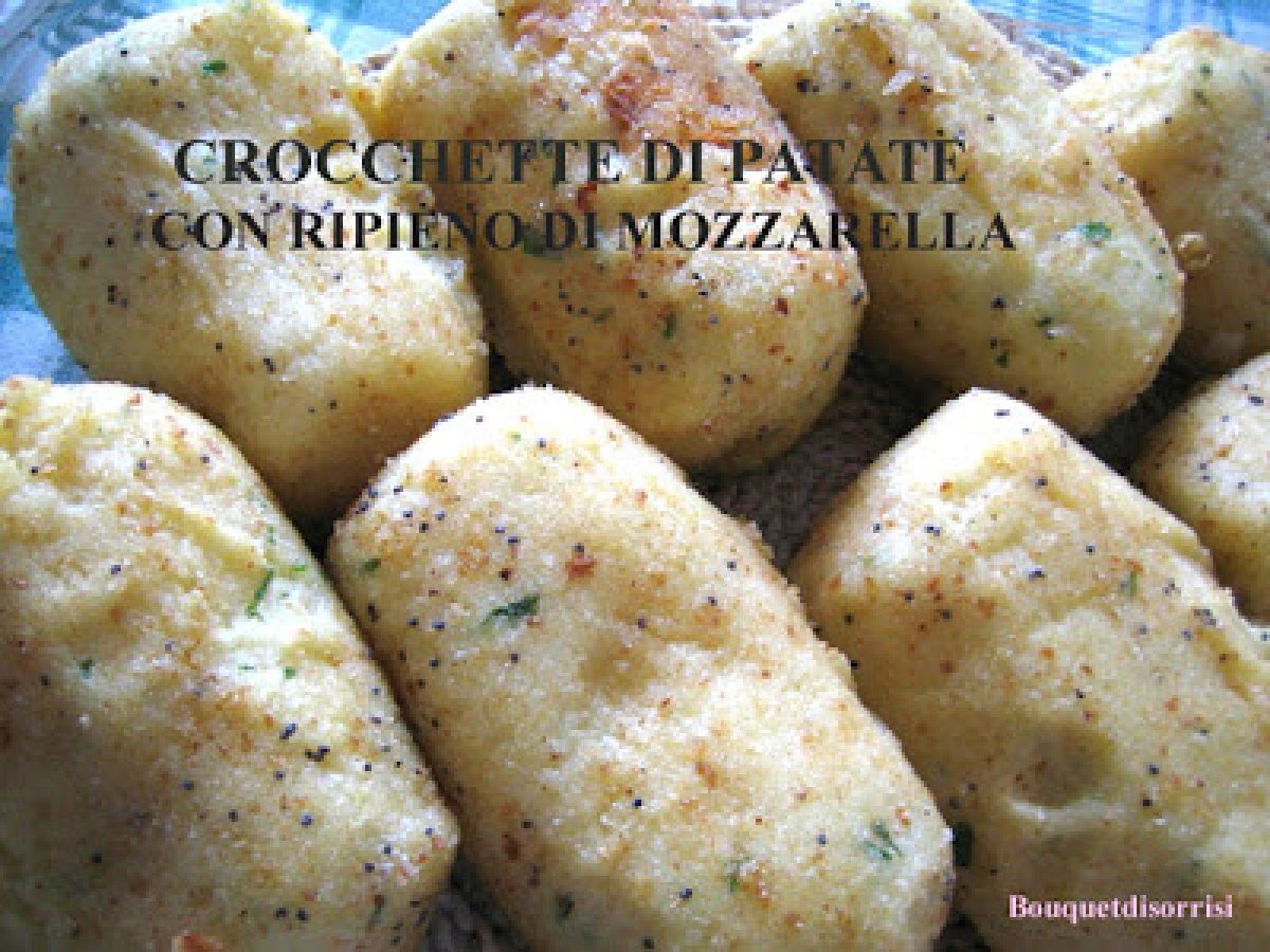 CROCCHETTE DI PATATE RIPIENE DI MOZZARELLA