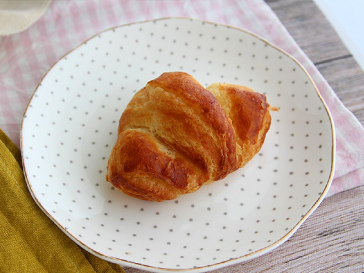 Croissant - Ricetta spiegata passo a passo - foto 2