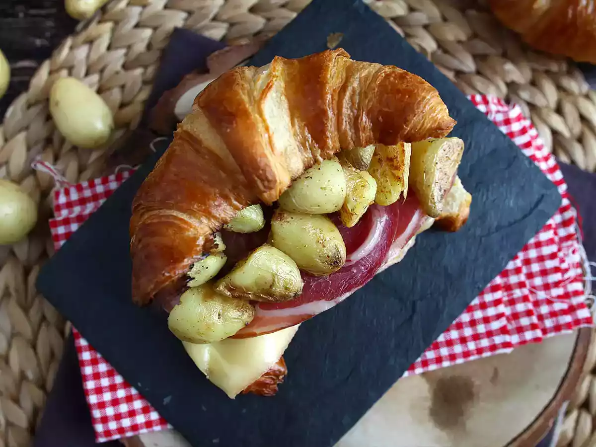 Croissant salato stile raclette - Idee Brunch - foto 2