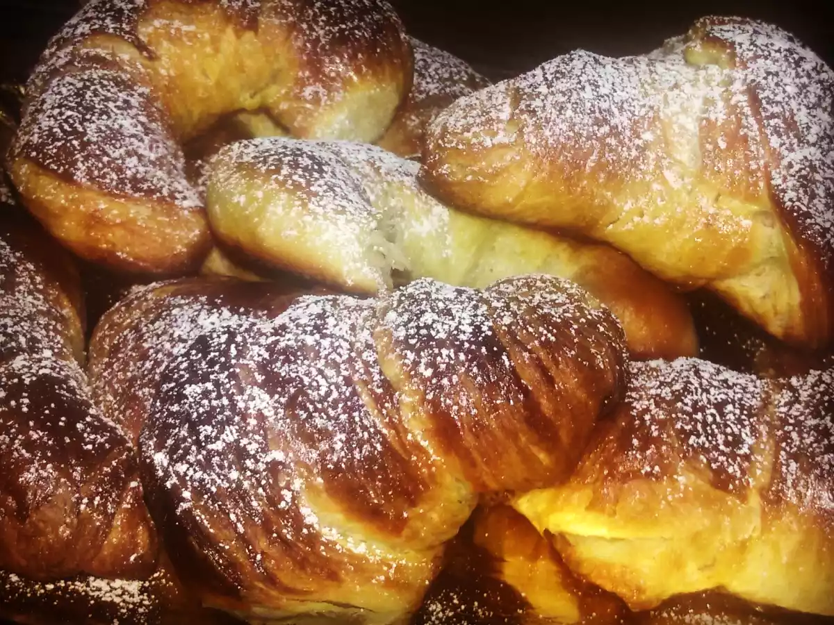 Croissant sfogliati con Licoli