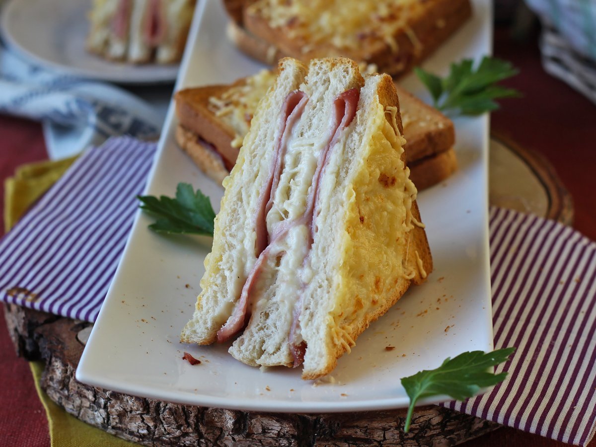 Croque monsieur in friggitrice ad aria: una ricetta velocissima, perfetta per cena! - foto 6