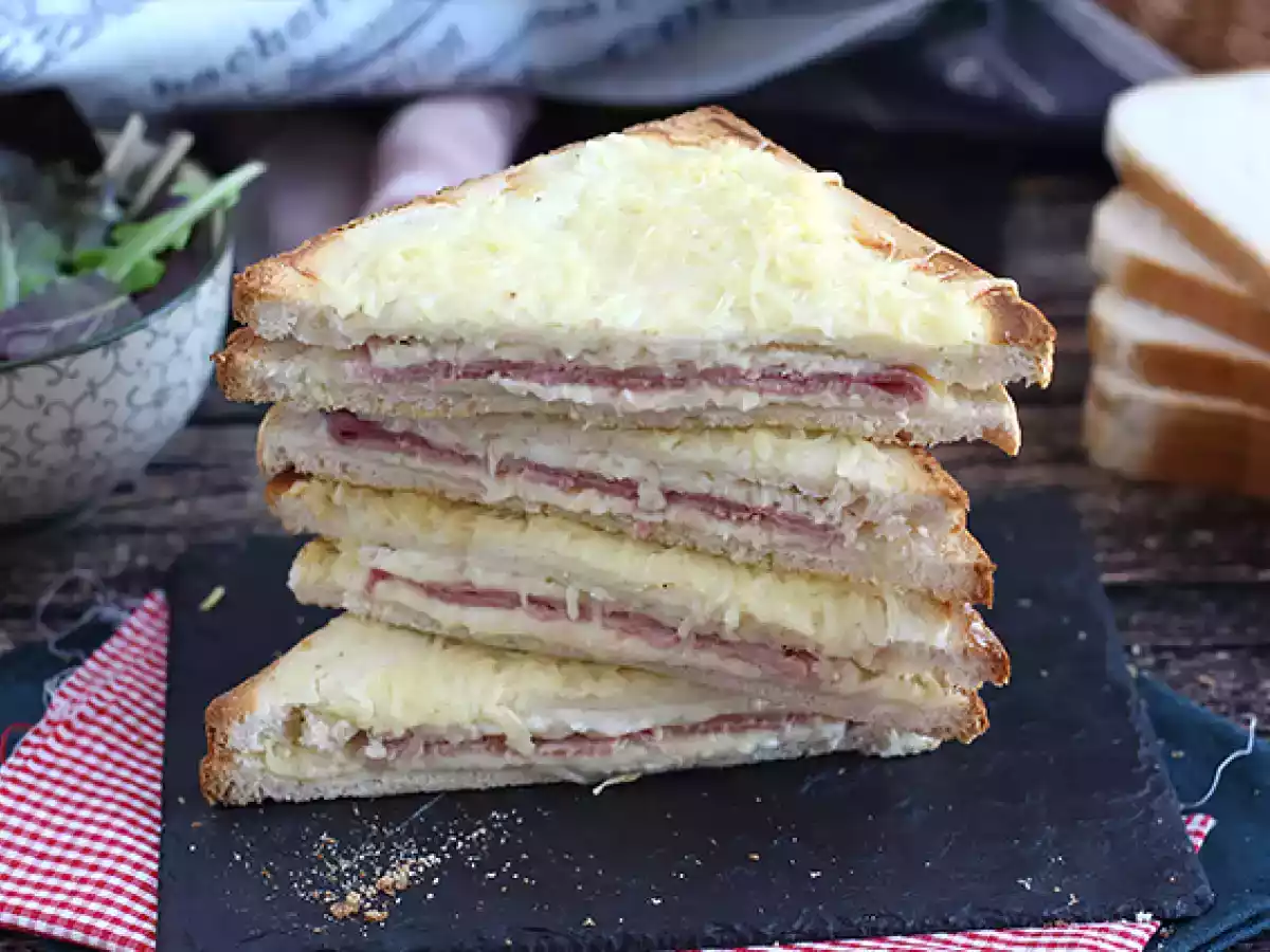 Croque monsieur, la ricetta francese per una cena veloce e gustosa - foto 3