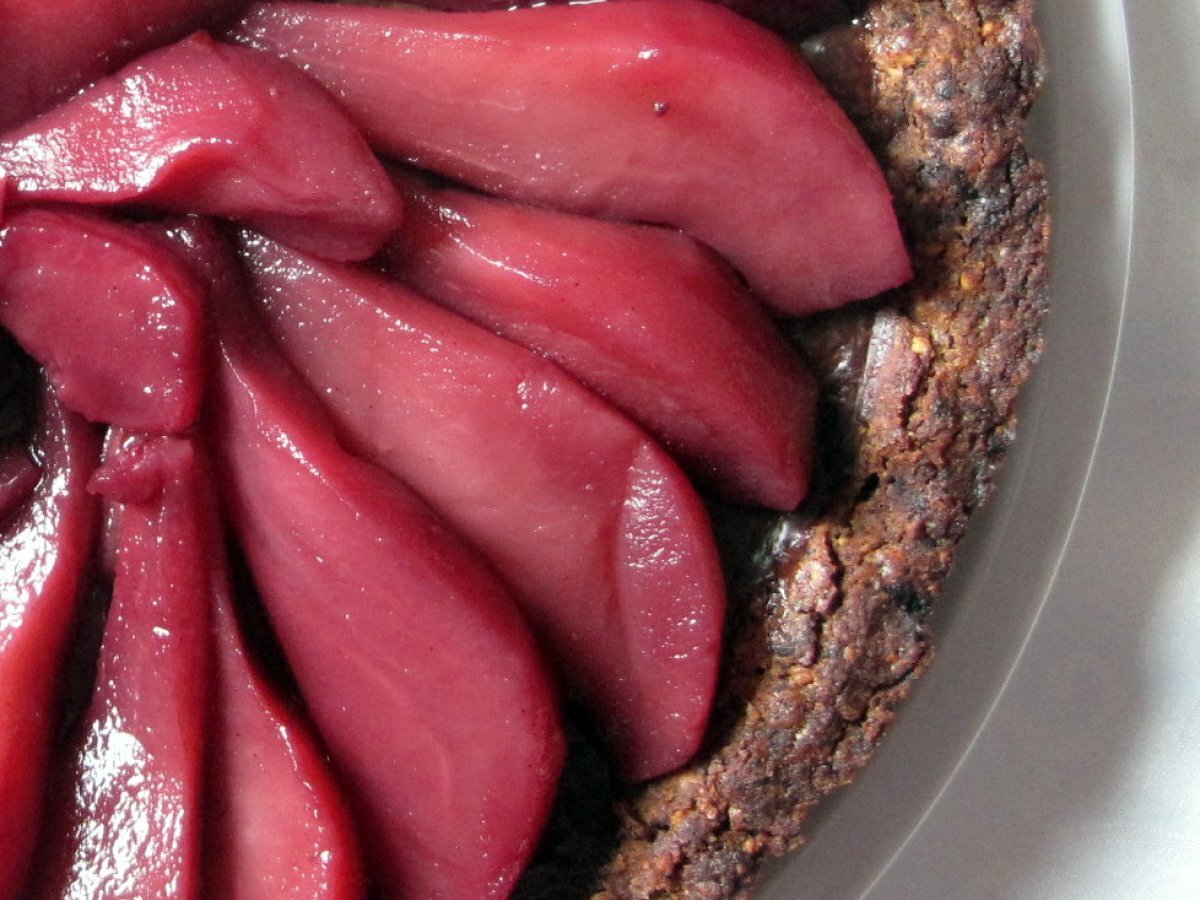 Crostata al cioccolato con pere al vino rosso - foto 2