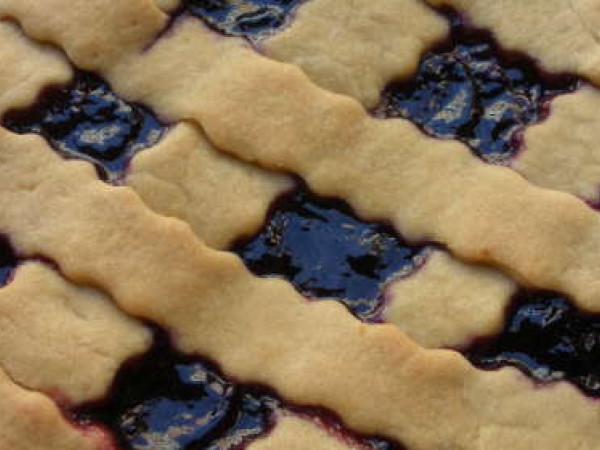 Crostata alla Cannella con Confettura di Ciliegie