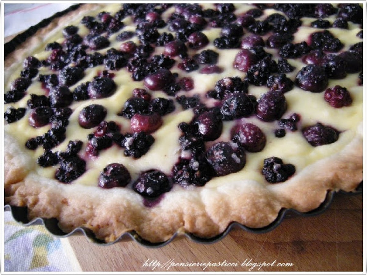 Crostata alla crema di ricotta e frutti di bosco - foto 2