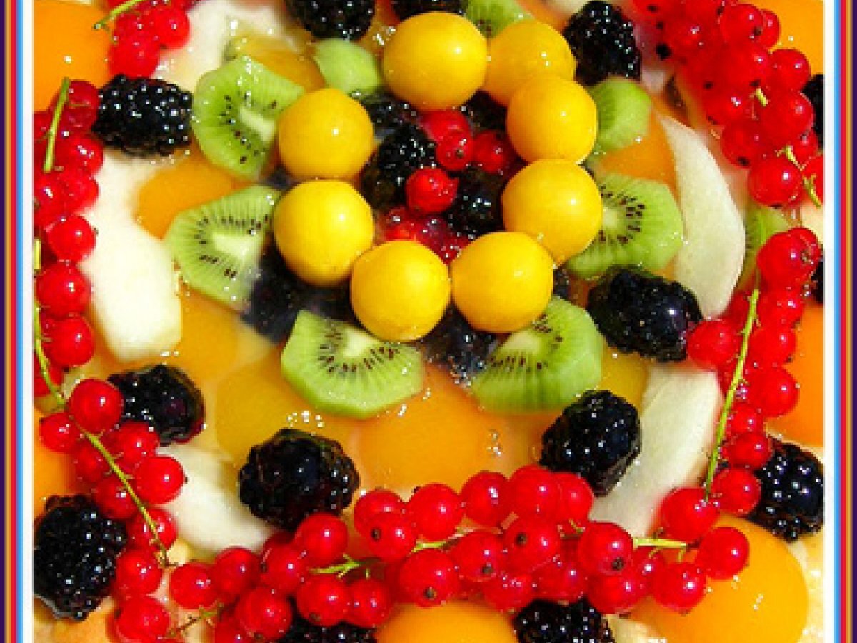 CROSTATA ALLA FRUTTA CON BASE ALLA RICOTTA E CREMA AL SUCCO DI FRUTTA