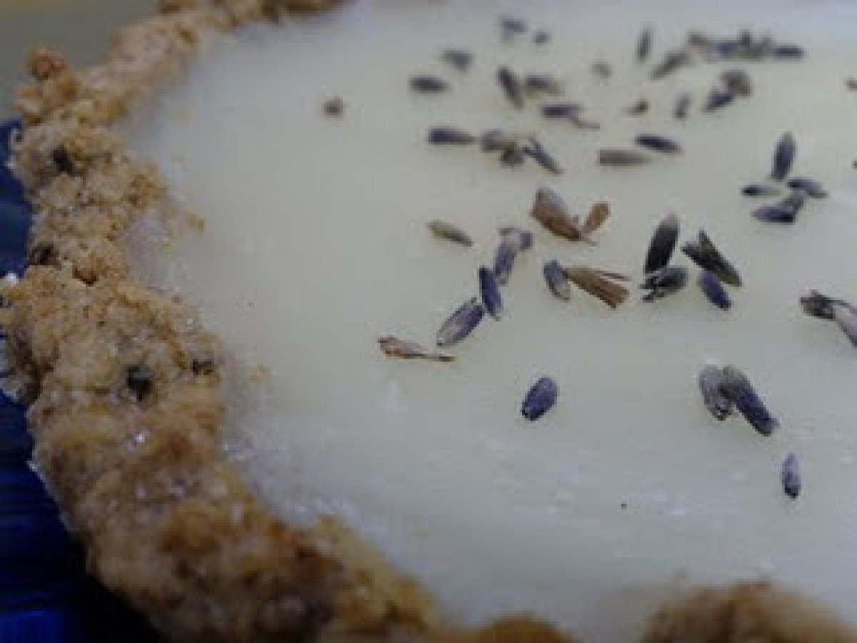 CROSTATA ALLA LAVANDA PROFUMATA AL LIMONE - foto 2