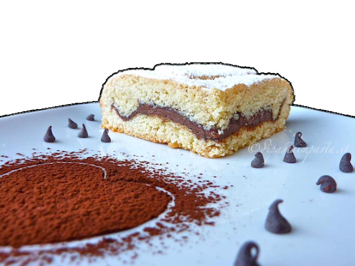 Crostata alla nutella con frolla all'olio di riso e farina di mandorle