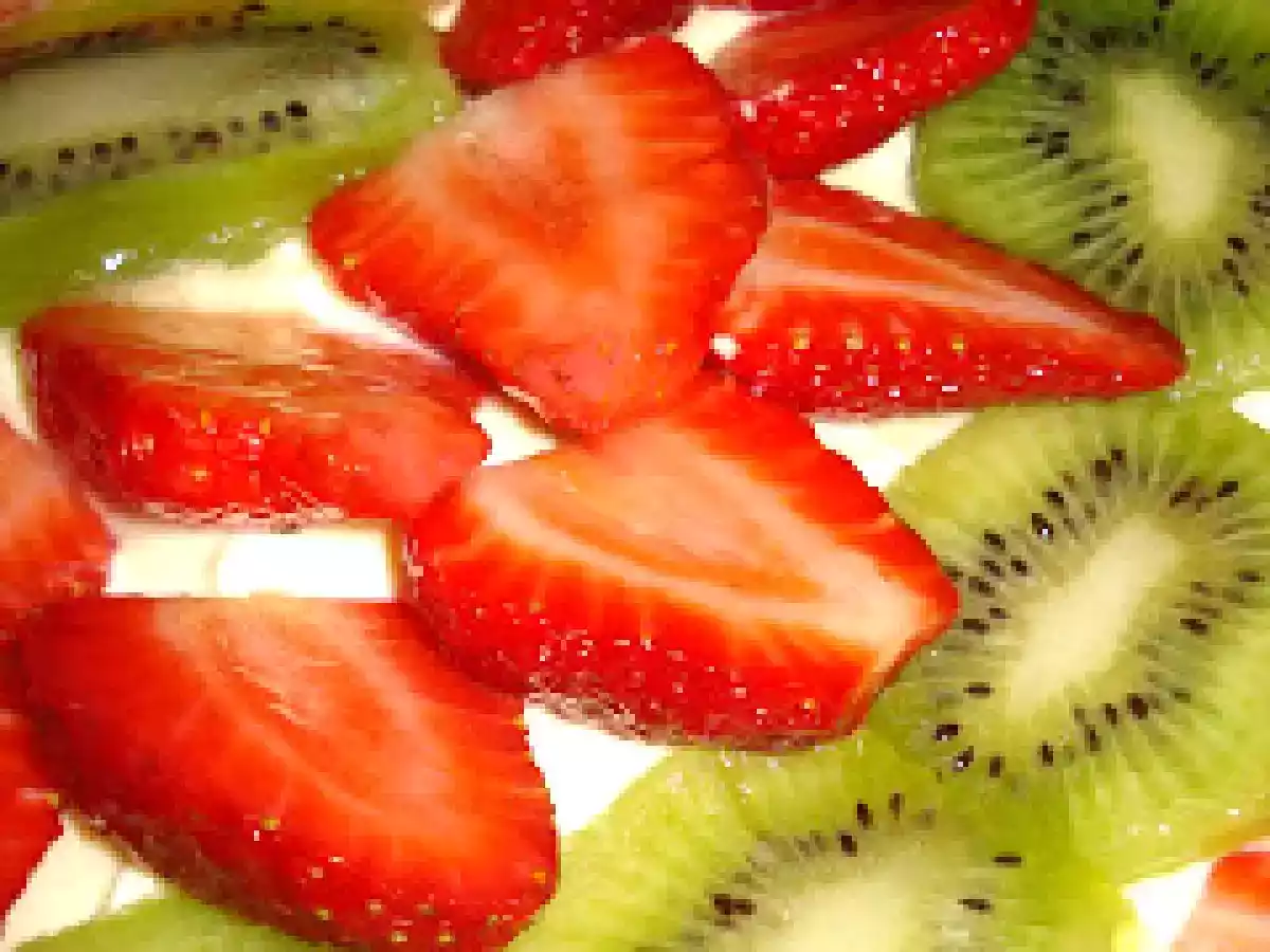 Crostata alle fragole e kiwi