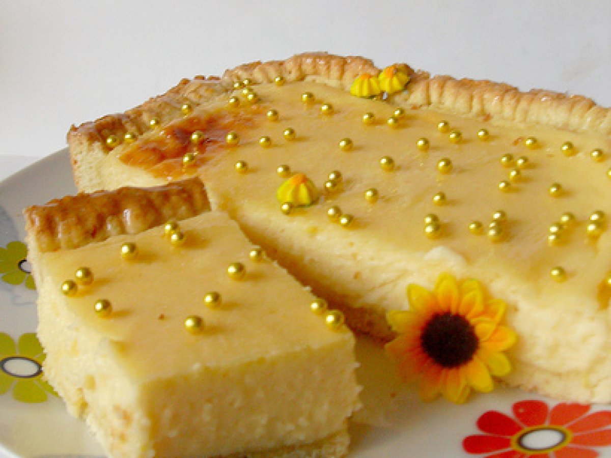 CROSTATA CON CREMA DI SEMOLINO E LIMONE