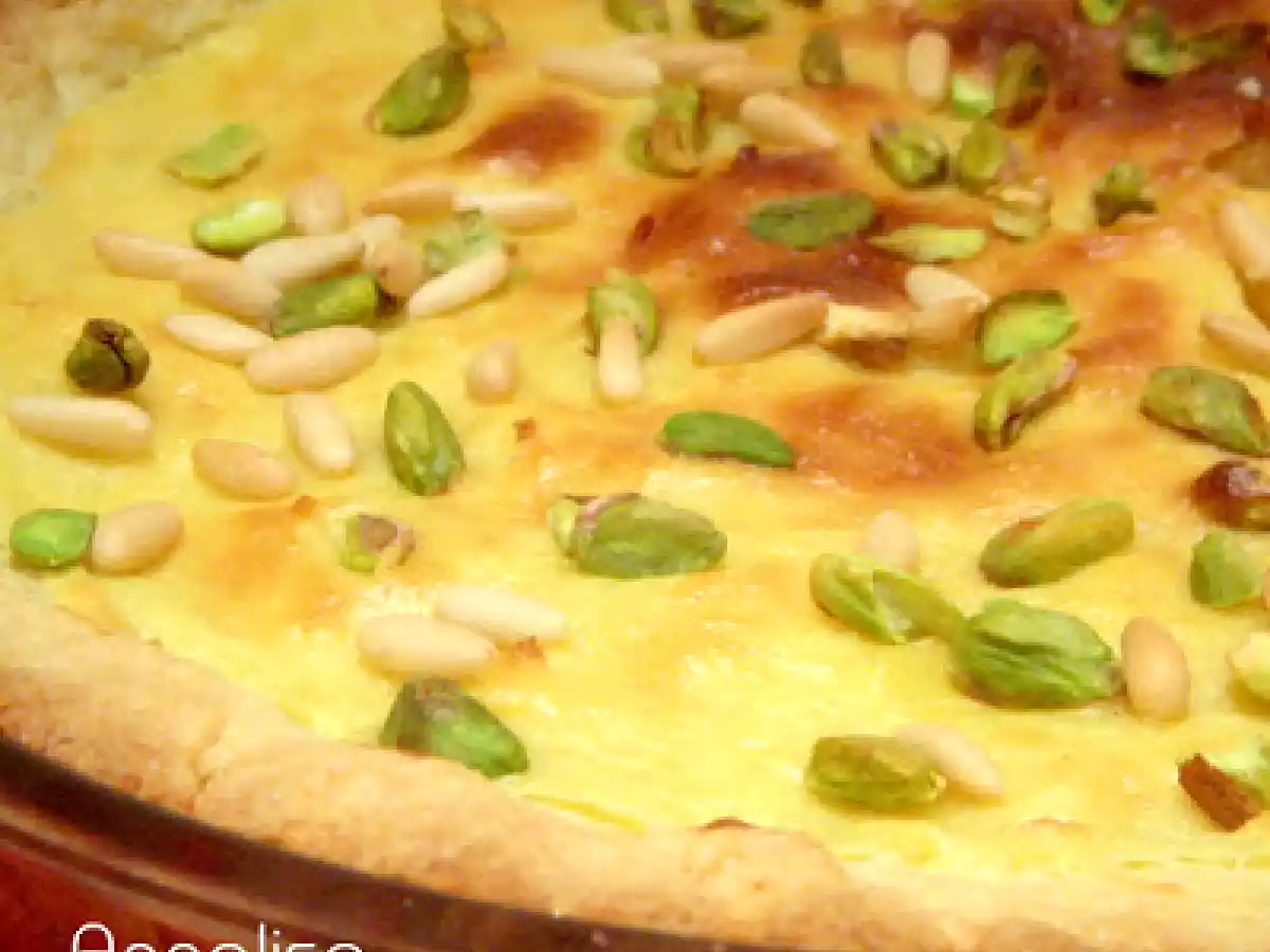 CROSTATA CON PINOLI E PISTACCHI