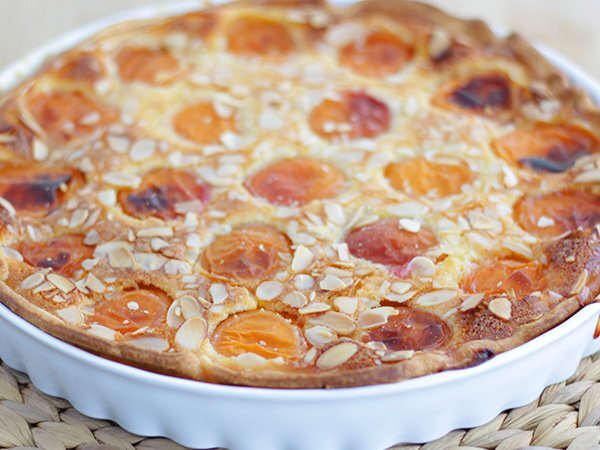 Crostata di albicocche e mandorle Crostata di albicocche e mandorle