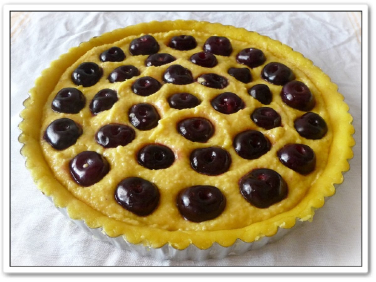 Crostata di Ciliegie con Crema Frangipane - foto 2