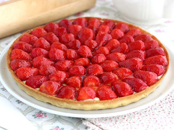Crostata di Fragole - Ricetta Facile Crostata di Fragole - Ricetta Facile