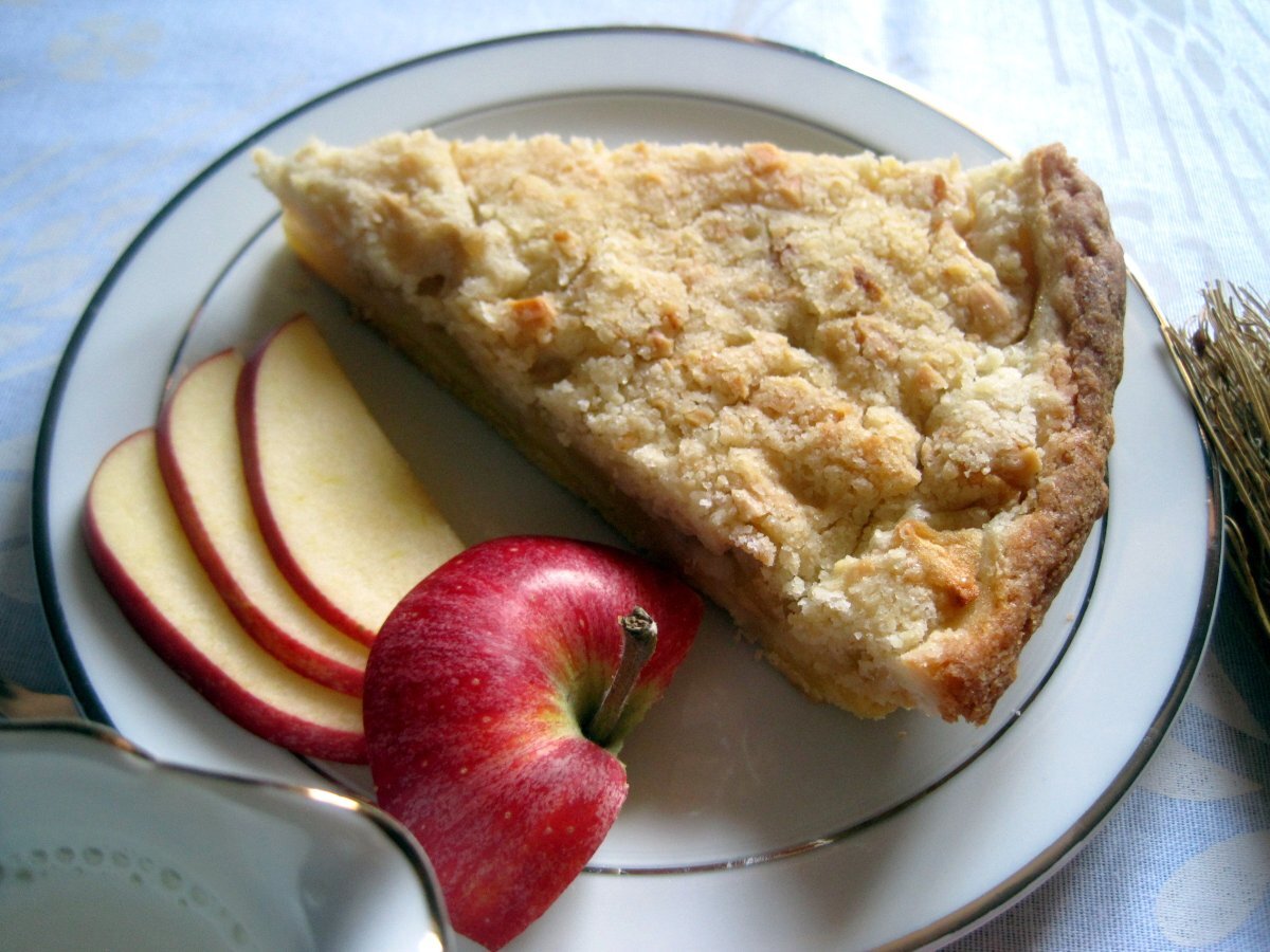 Crostata di mele con crumble di mandorle - foto 8