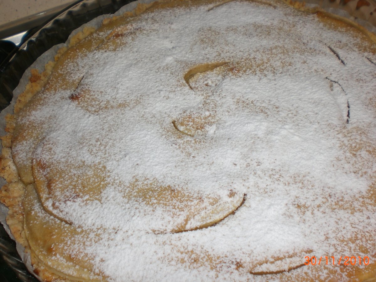 CROSTATA DI MELE E ROBIOLA