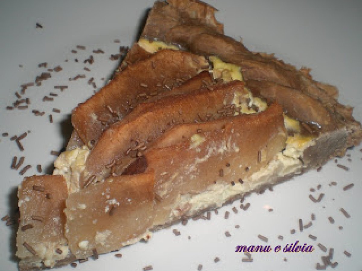 Crostata di pere profumate alla grappa e cannella