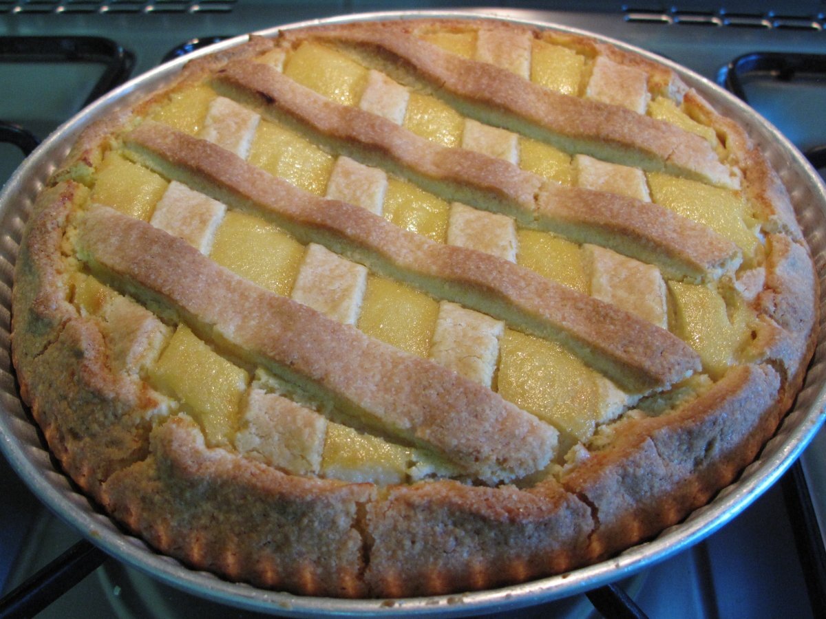 Crostata di ricotta e composta di mele