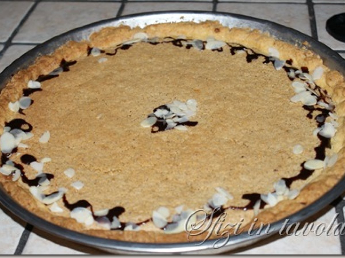 Crostata rustica alle mandorle e nocciole - foto 2