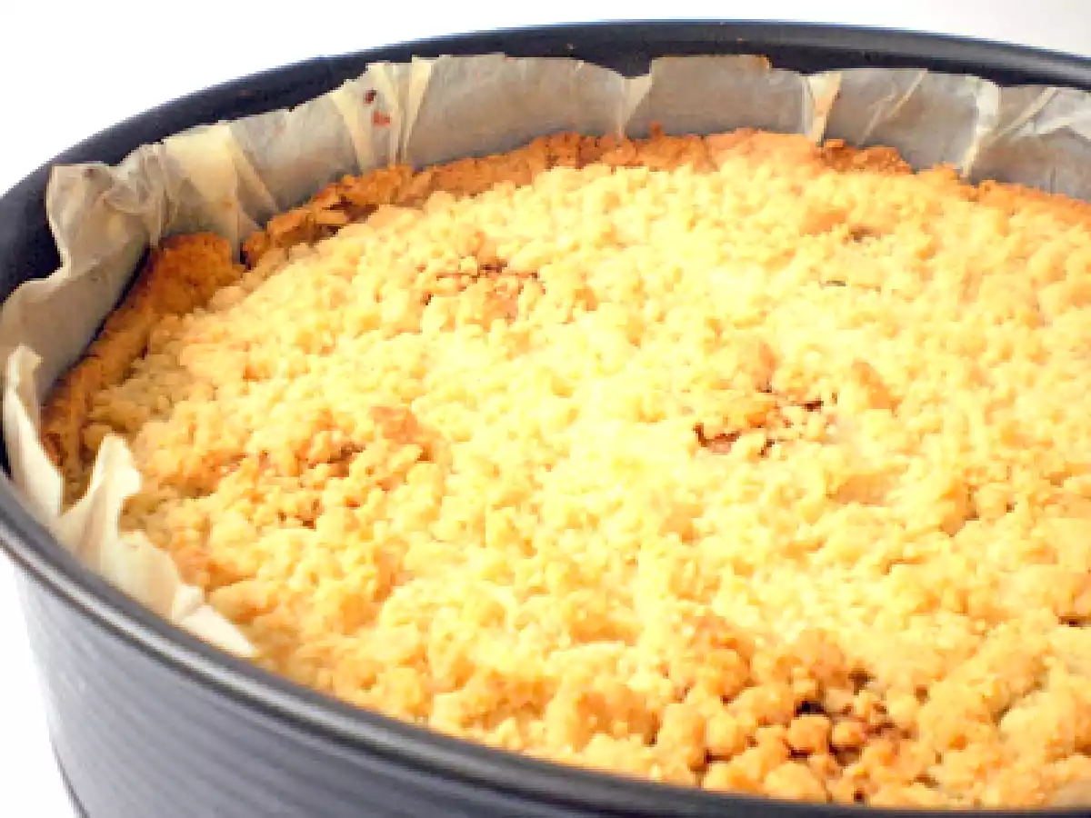 Crostata sbriciolata alle pesche e crema all'amaretto - foto 2