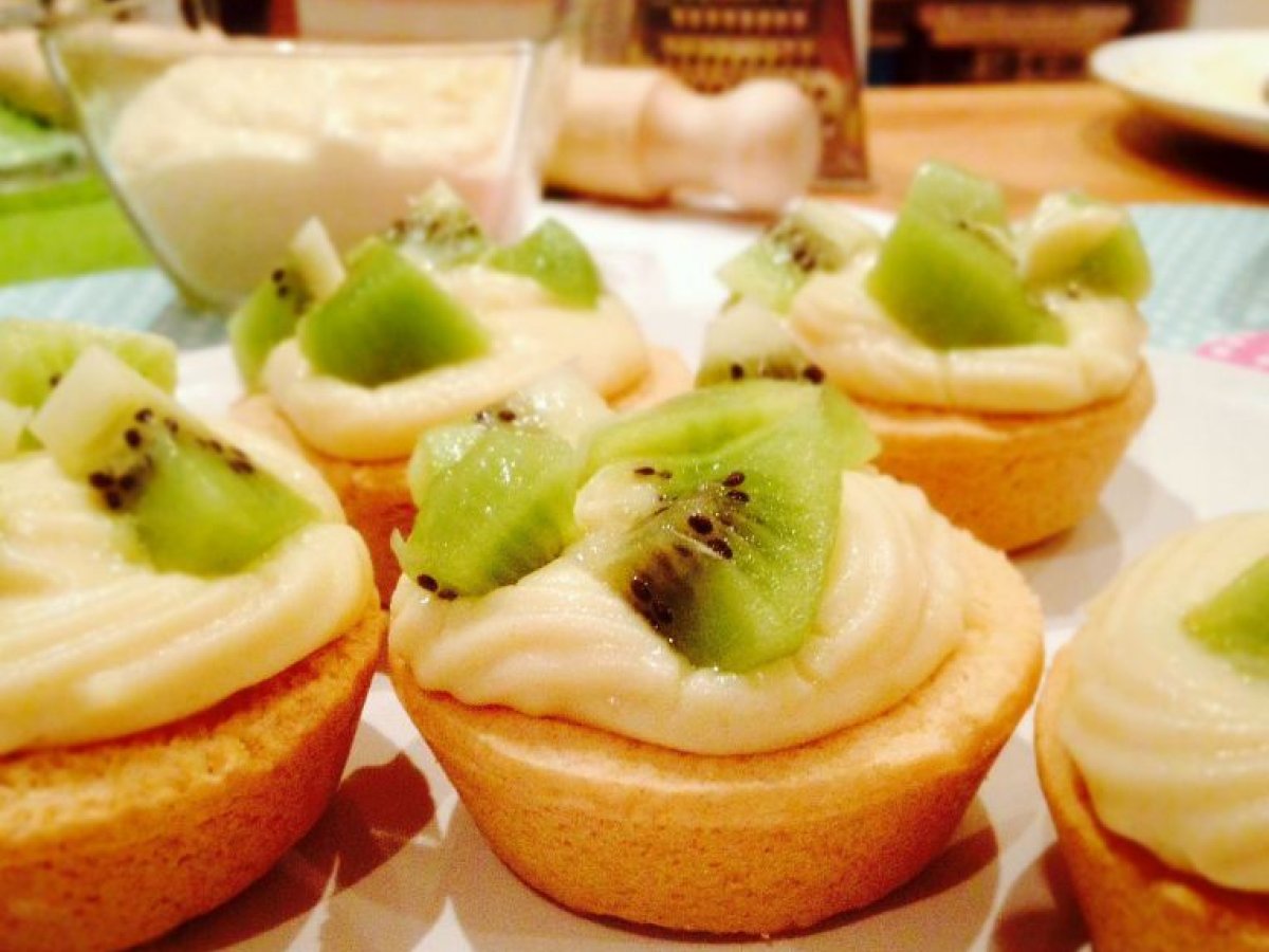 Crostatine con crema e kiwi - foto 7