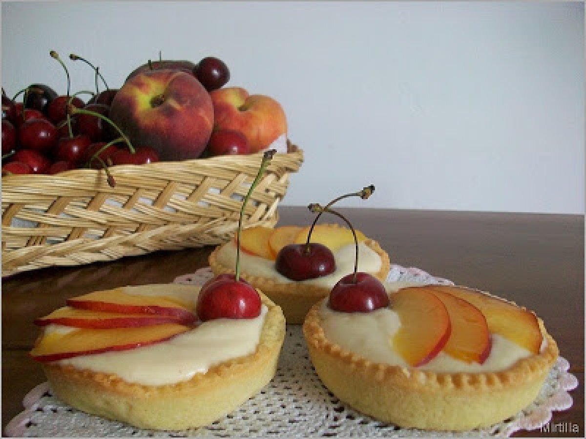 CROSTATINE CON MOUSSE DI RICOTTA E PESCHE - foto 3