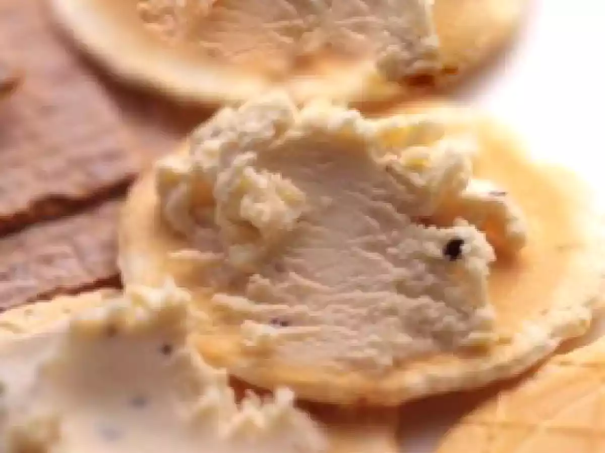 Crostini Di Formaggio Al Tonno