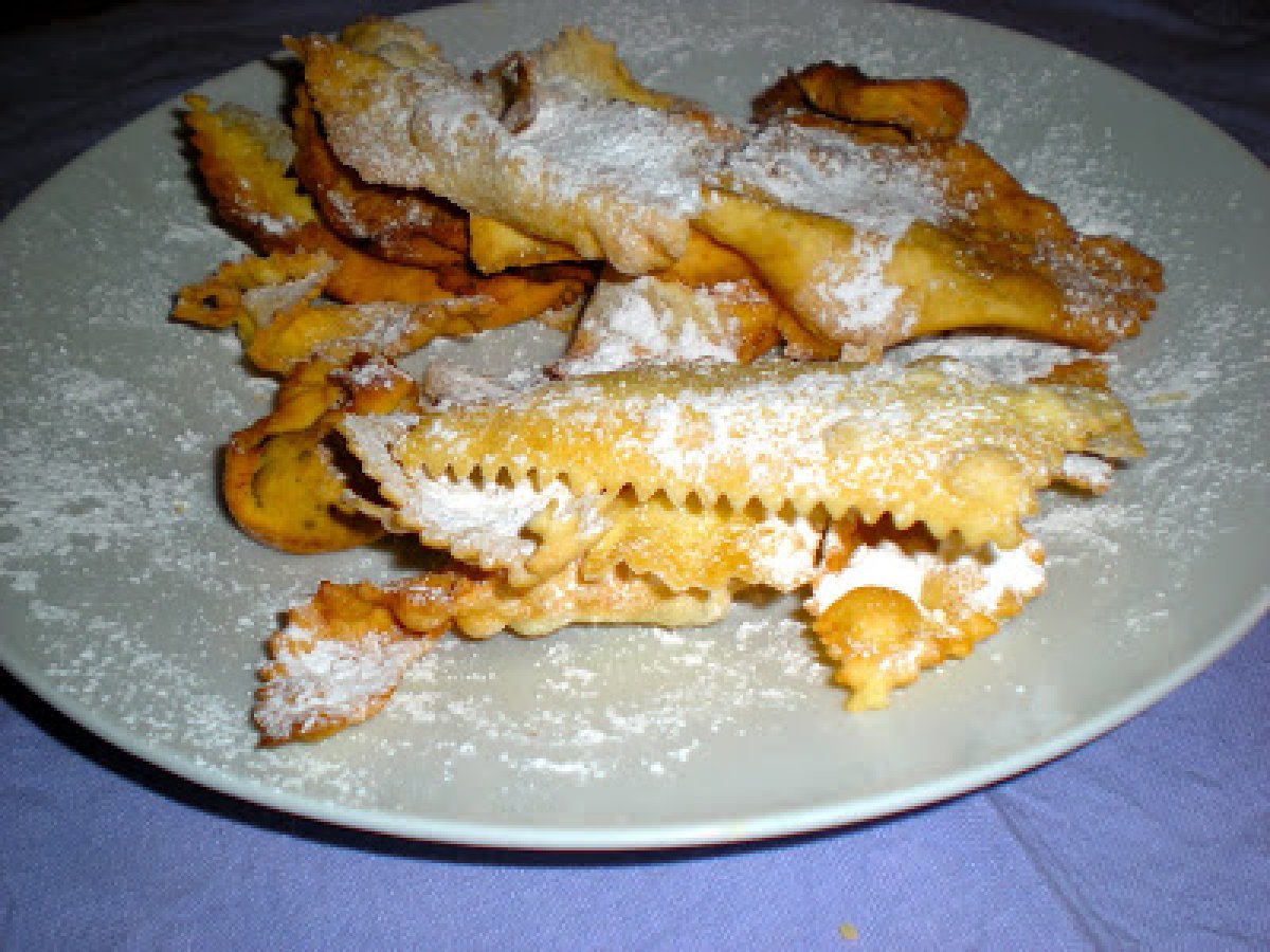 Crostoli e Tortelli per Carnevale