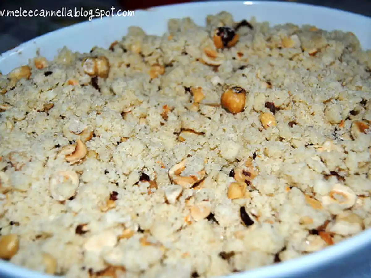 Crumble alle mele cotogne e nocciole - foto 2