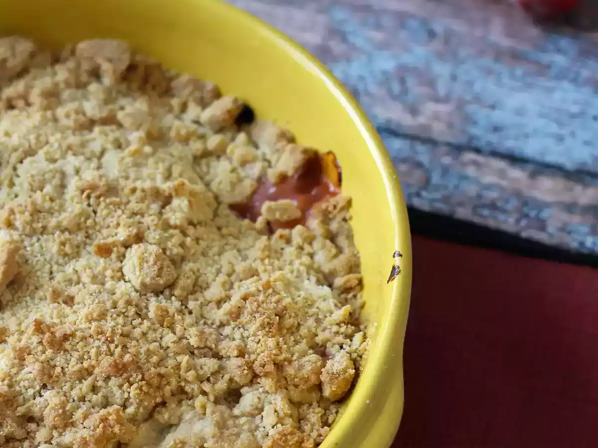 Crumble di albicocche, la ricetta facile e veloce - foto 5
