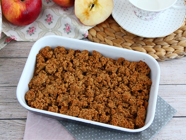 Crumble di mele vegano e senza glutine