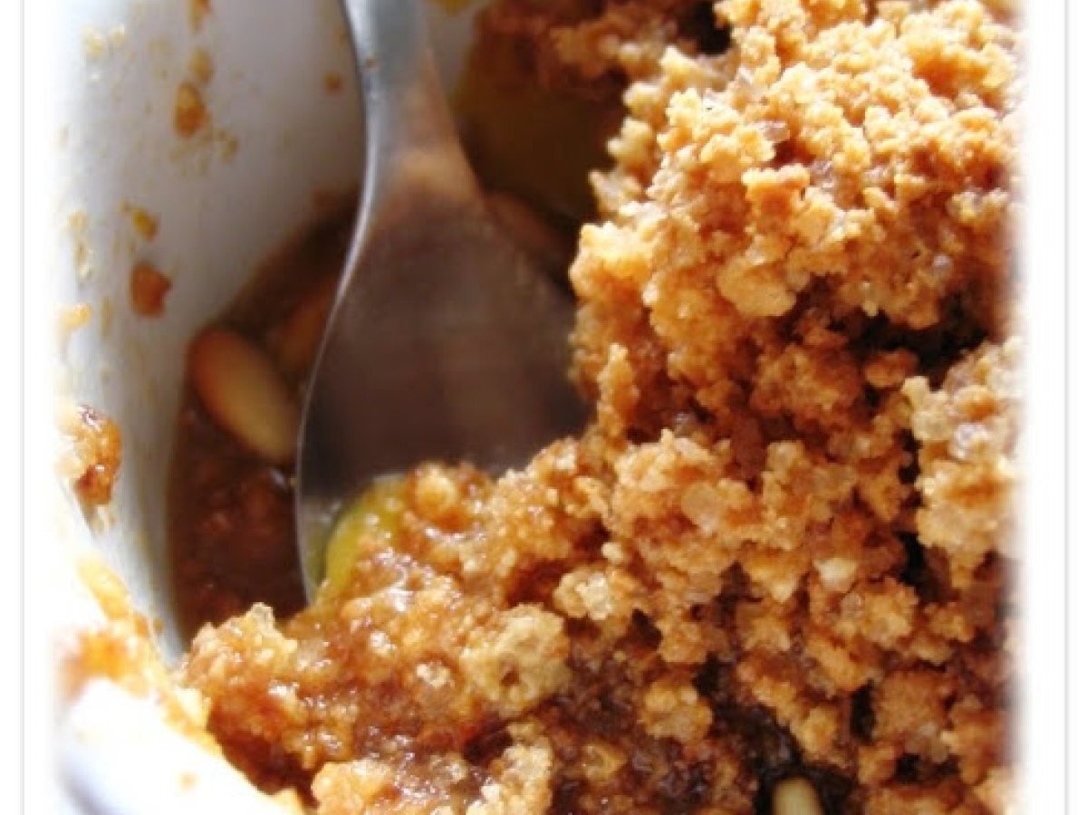 Crumble di pesche e amaretti - foto 2