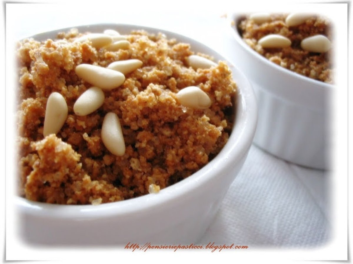 Crumble di pesche e amaretti - foto 4