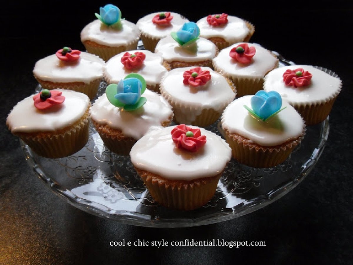 CUP CAKES con glassa reale, foto 2