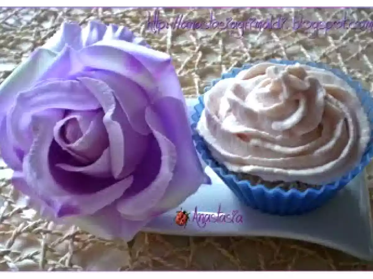 Cupcake salati con mousse di prosciutto