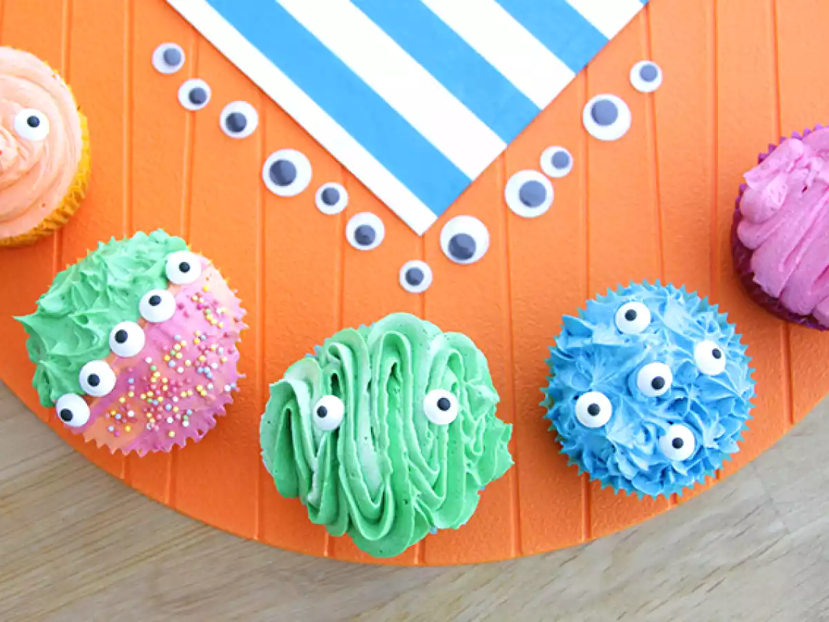 Cupcakes mostruosi di Halloween - Ricetta facile - foto 2