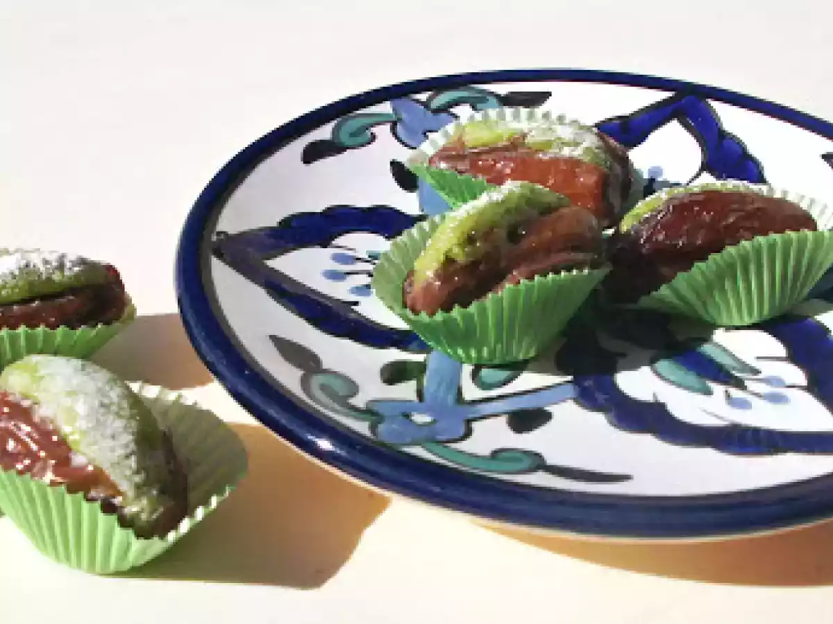 Datteri ripieni ai pistacchi e cioccolato - foto 3