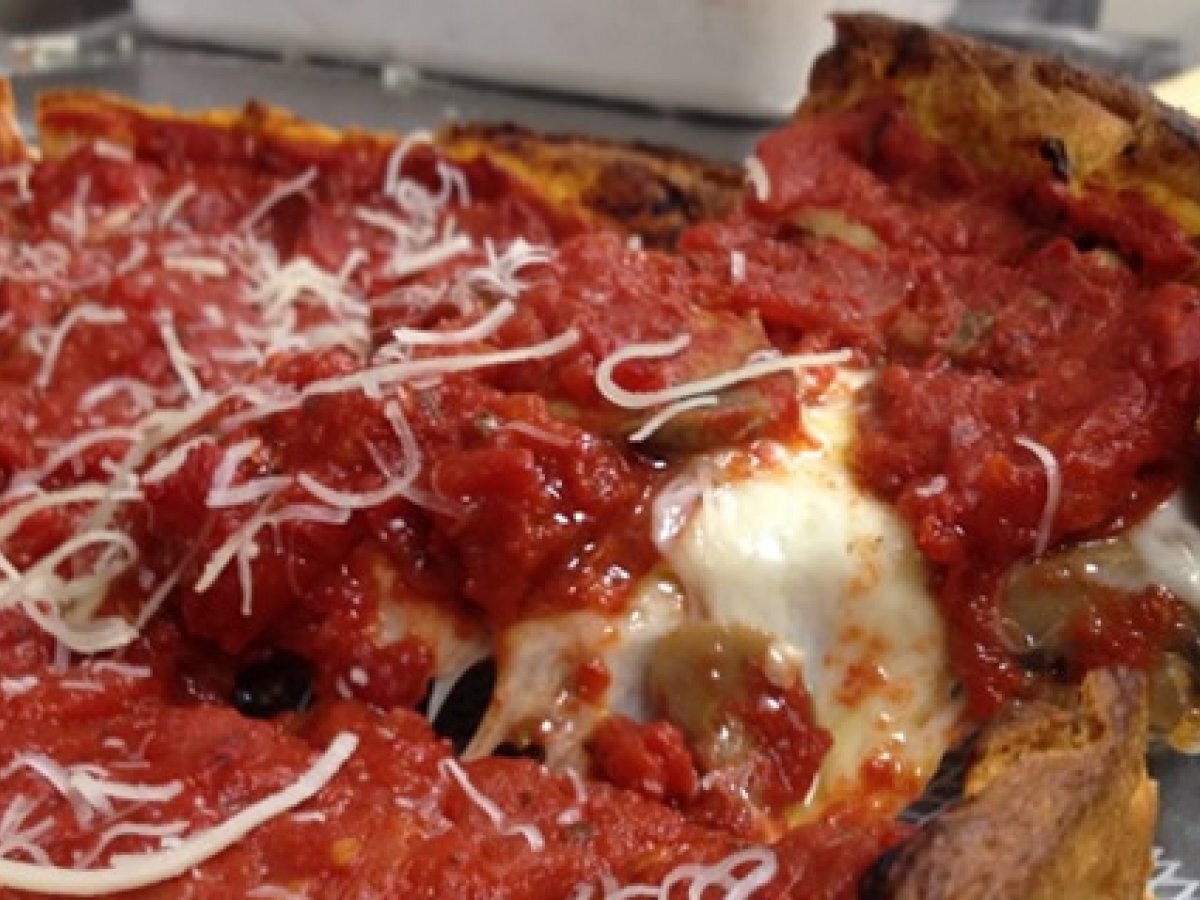 Deep pizza (Chicago style)
