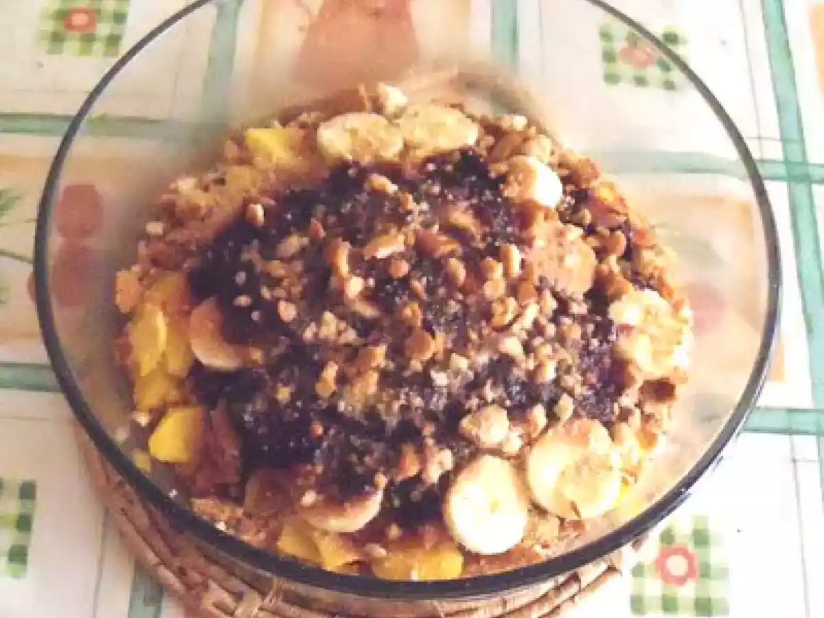 Dessert alle pesche e banane al forno