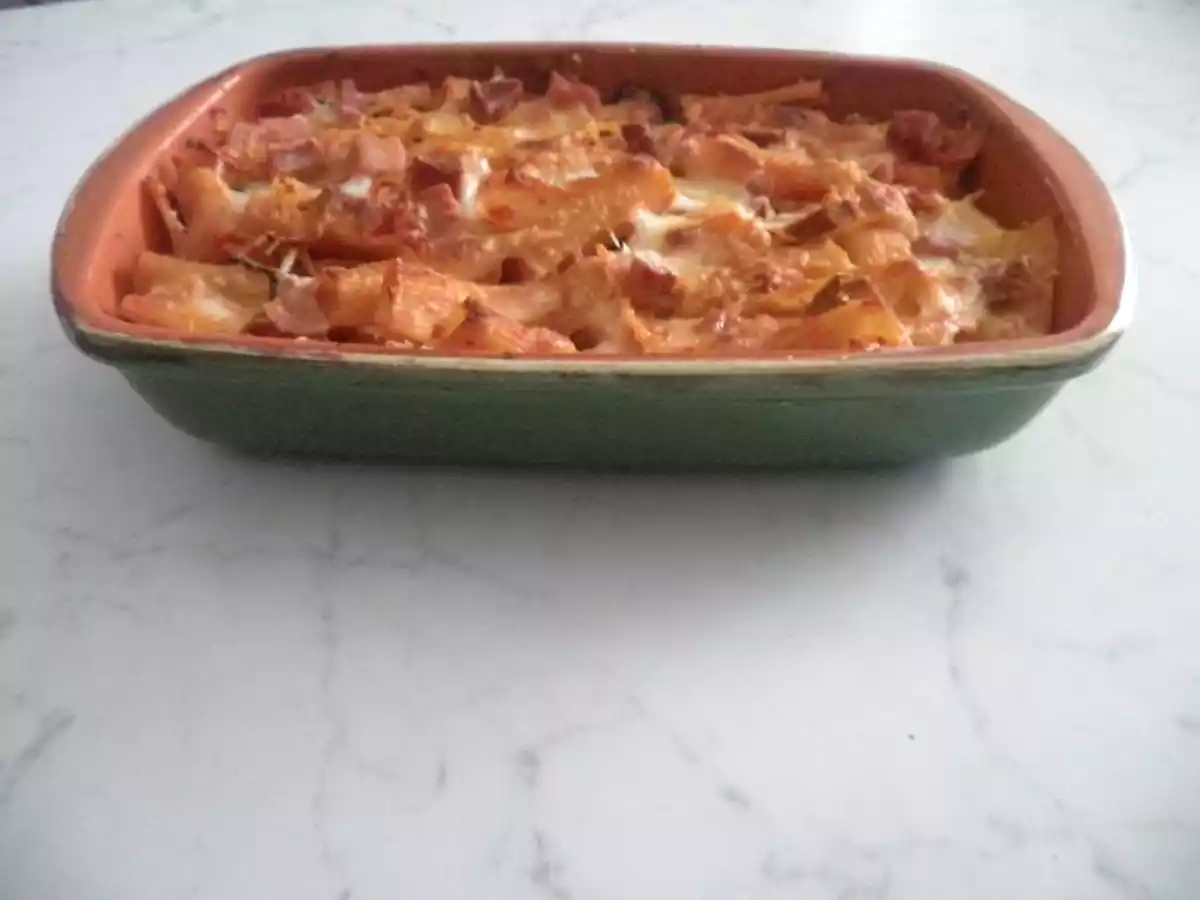 Doppia pasta al forno con fagiolini serpentini in terracotta - foto 3