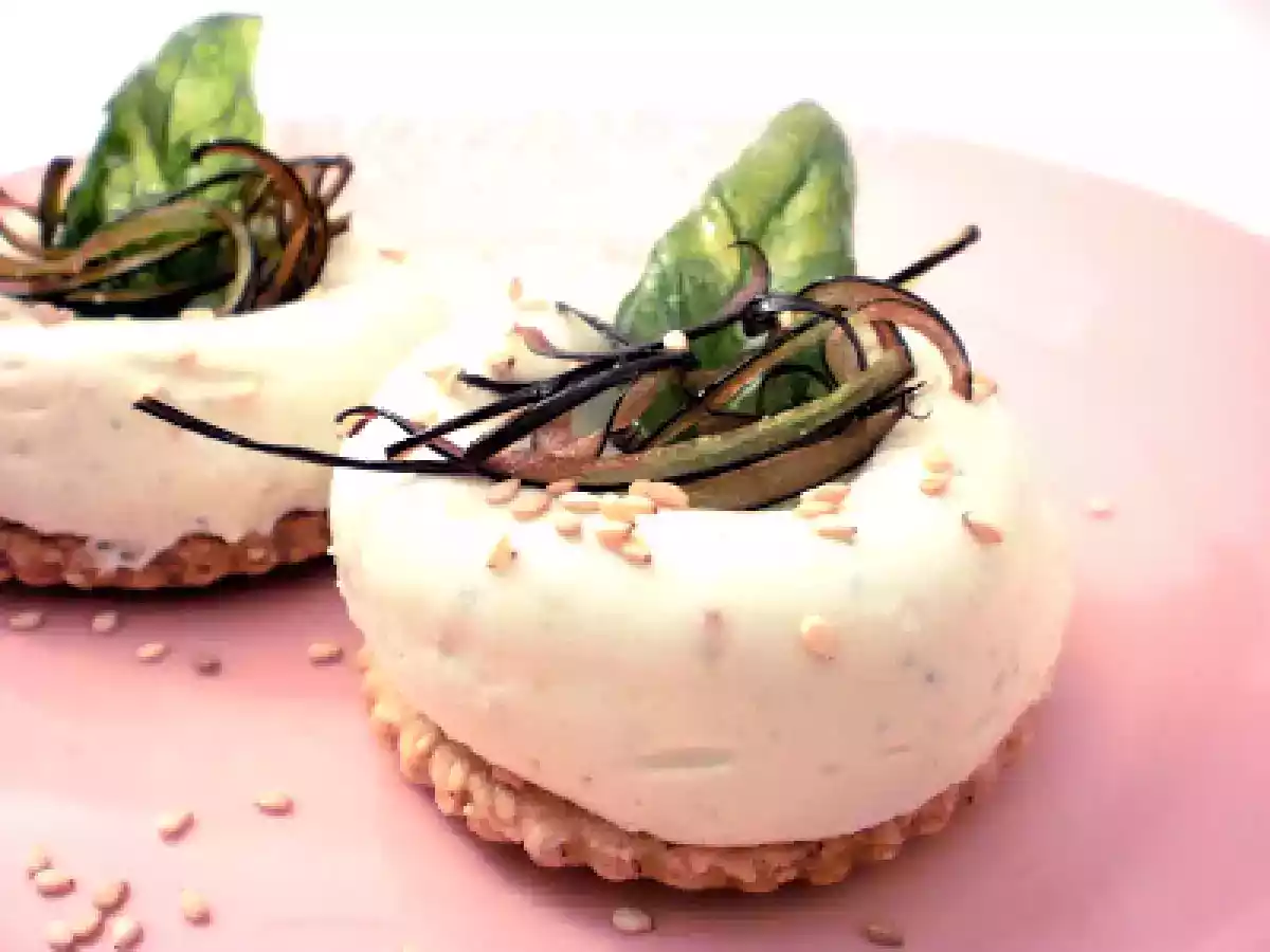 E chi la vuole cotta, e chi la vuole cruda..bis di cheese cake salate - foto 3