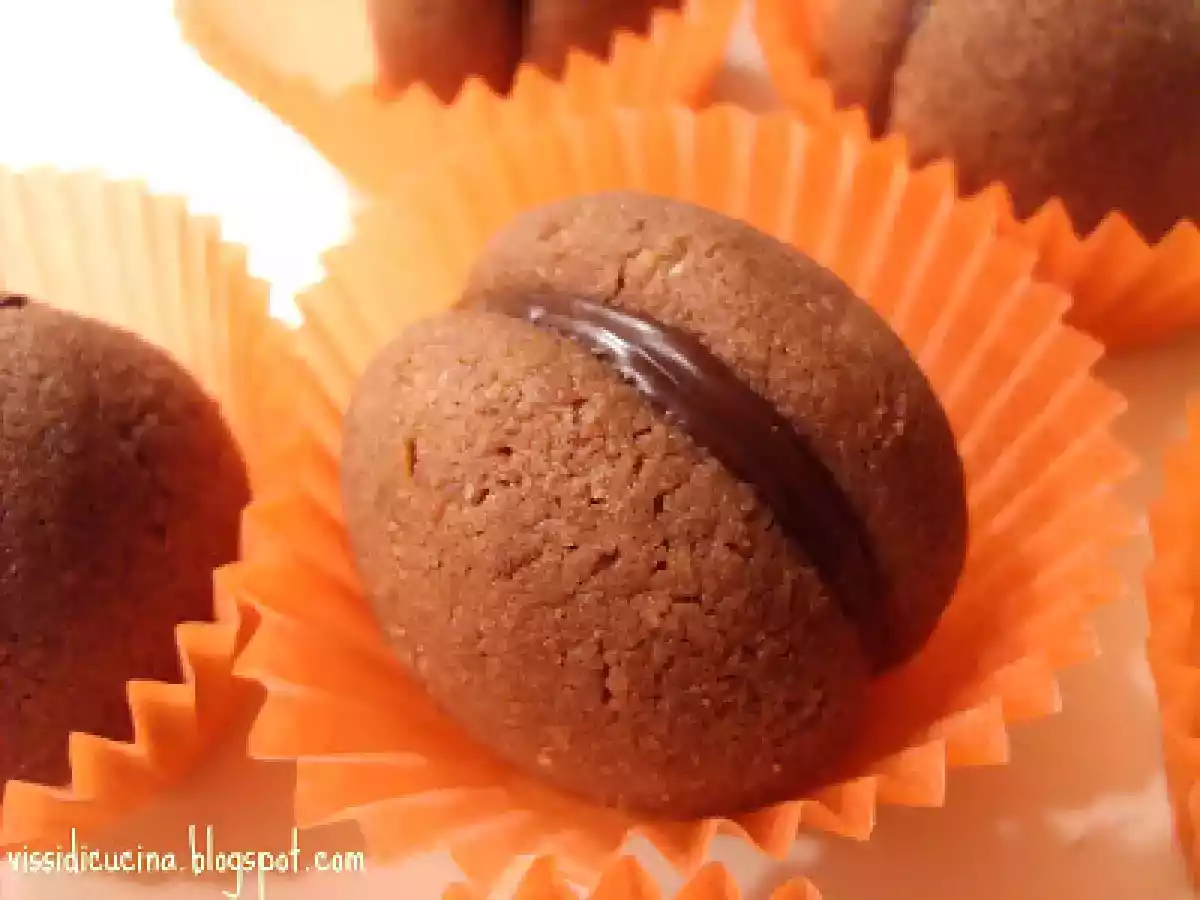 E per consolarsi... i baci di dama al cacao