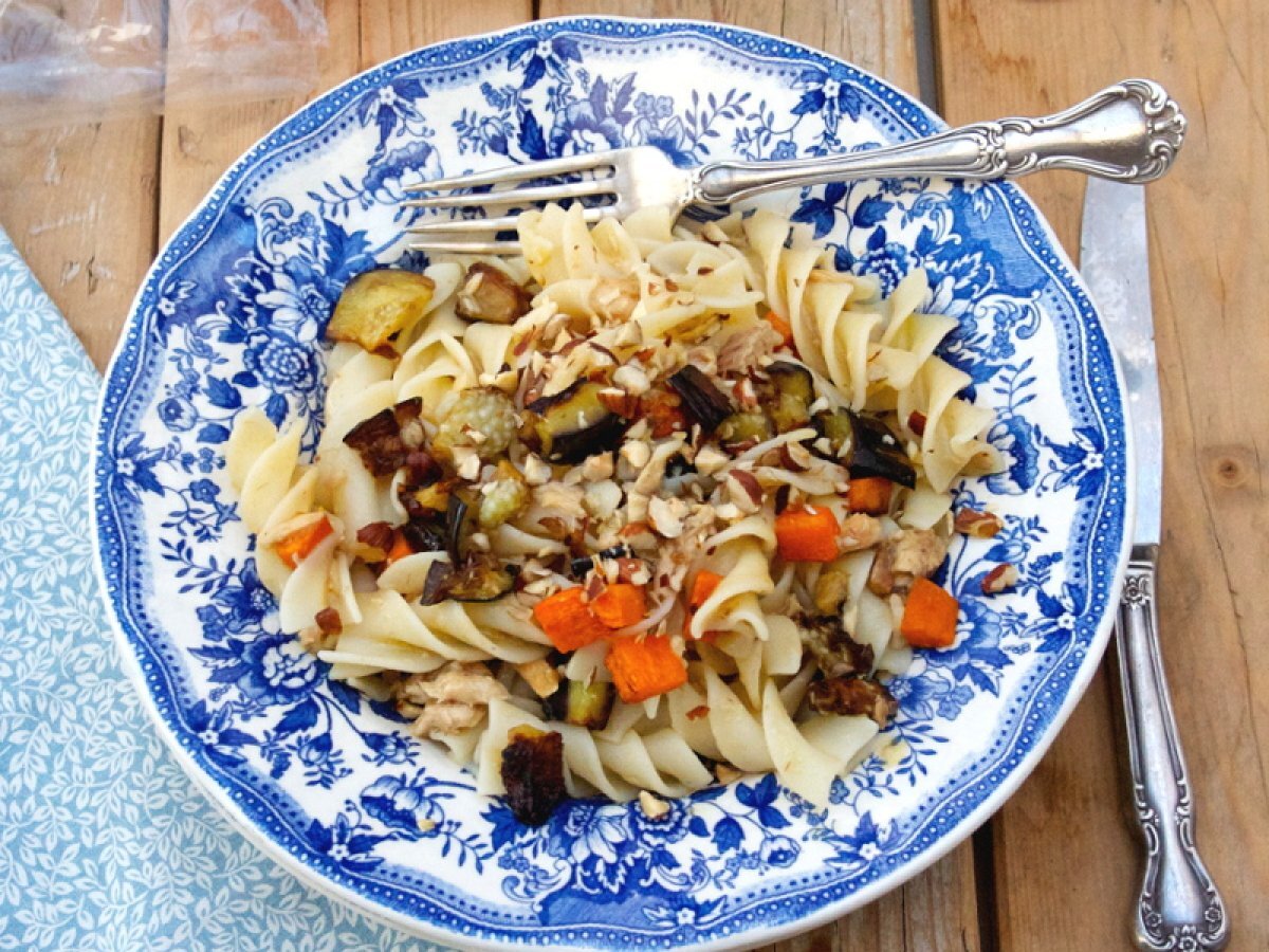 Eliche con sgombro e melanzane