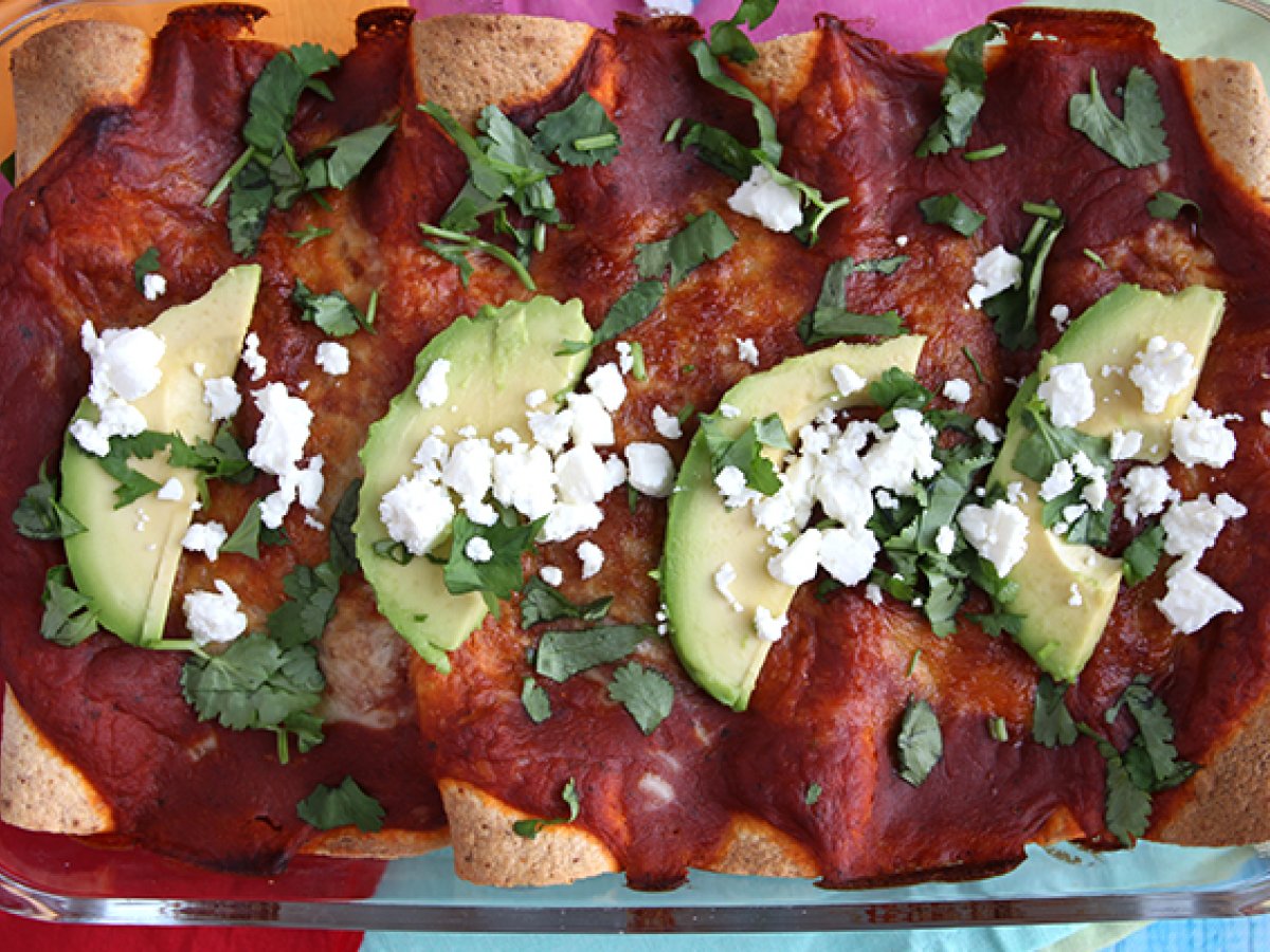 Enchiladas di pollo, la ricetta messicana da acquolina in bocca! - foto 4