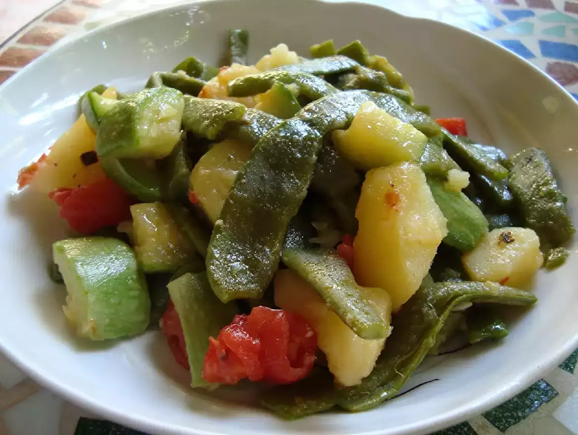 Fagiolini, patate e zucchine
